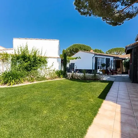 بيت للعطل Maison Confortable Avec Sejour Spacieux, Jardin Et Parking - Fr-1-835-33 *